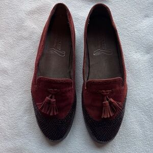 Aerosoles Burgundy Tassled Loafers